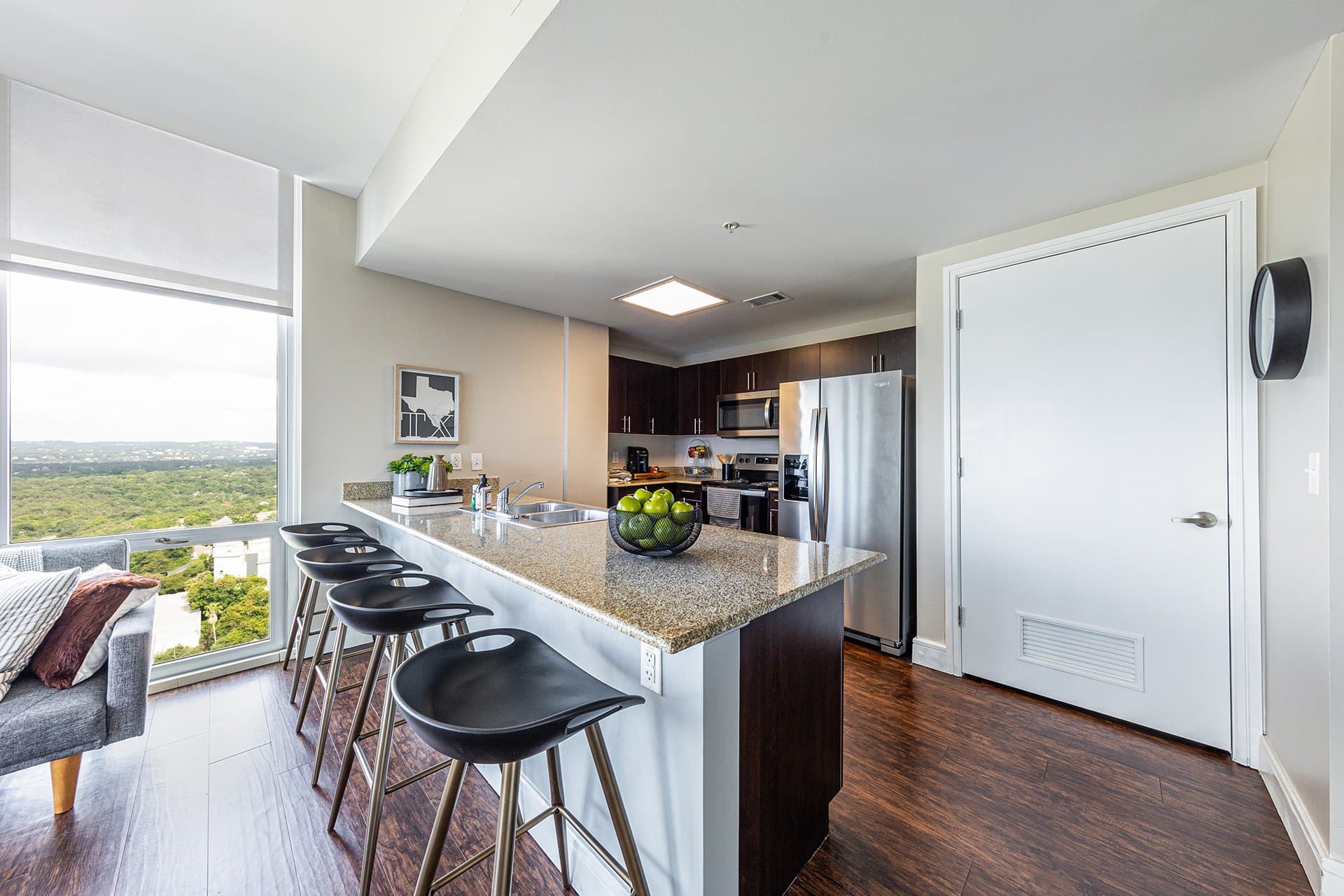 Kitchen-01-21-Rio-Austin-06
